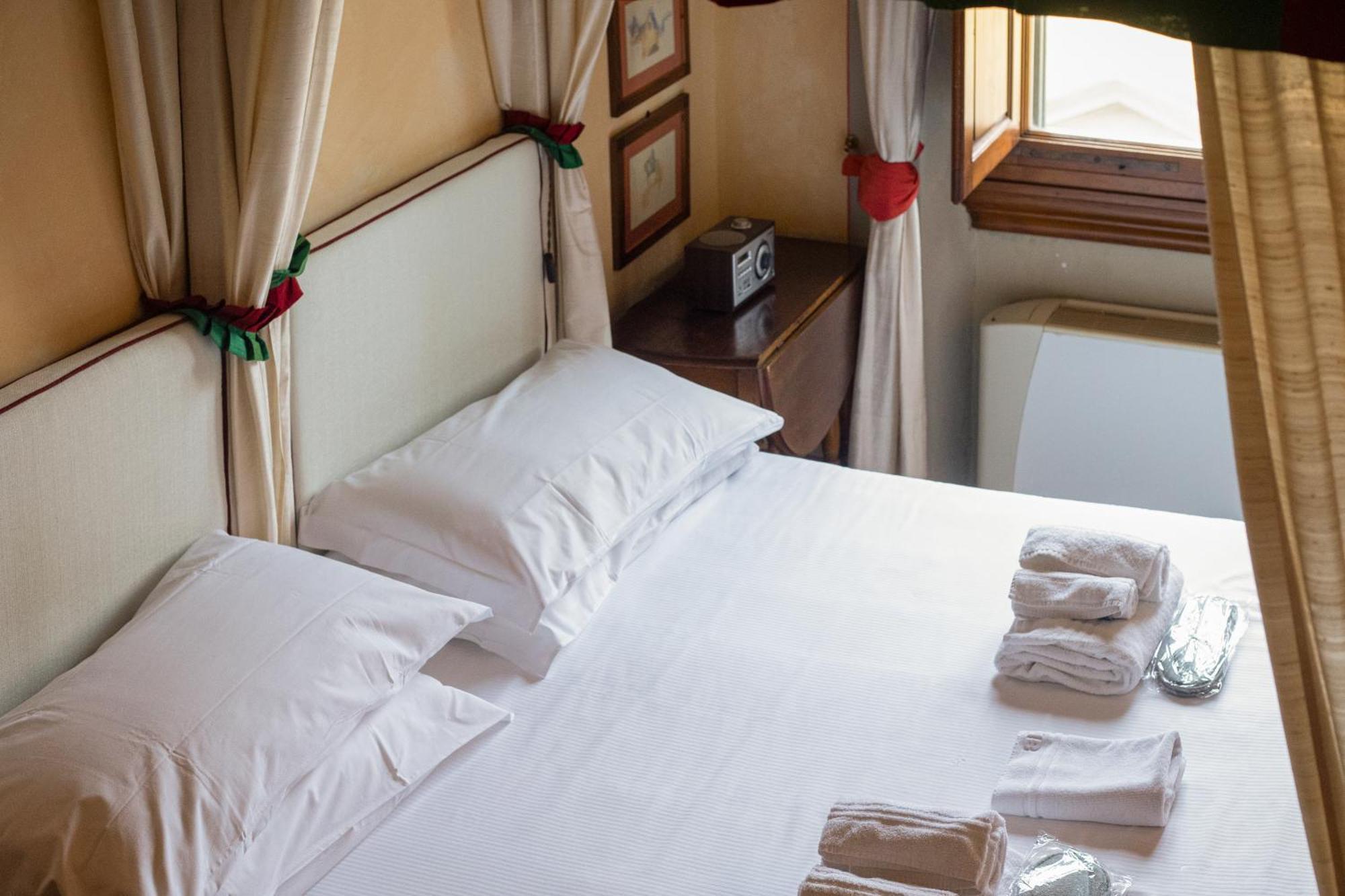 Bed and Breakfast Antica Dimora Johlea Флоренция Экстерьер фото