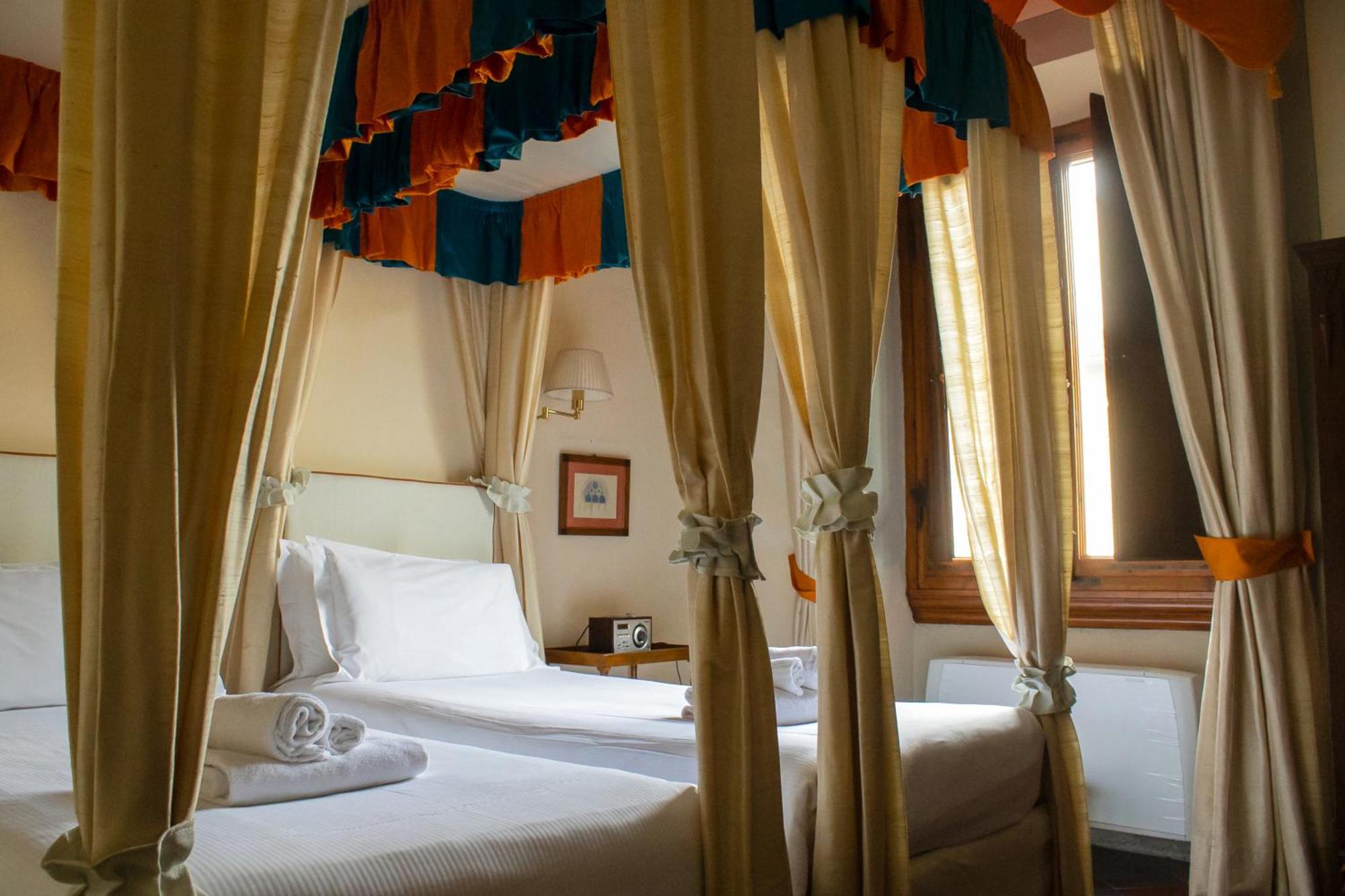 Bed and Breakfast Antica Dimora Johlea Флоренция Экстерьер фото
