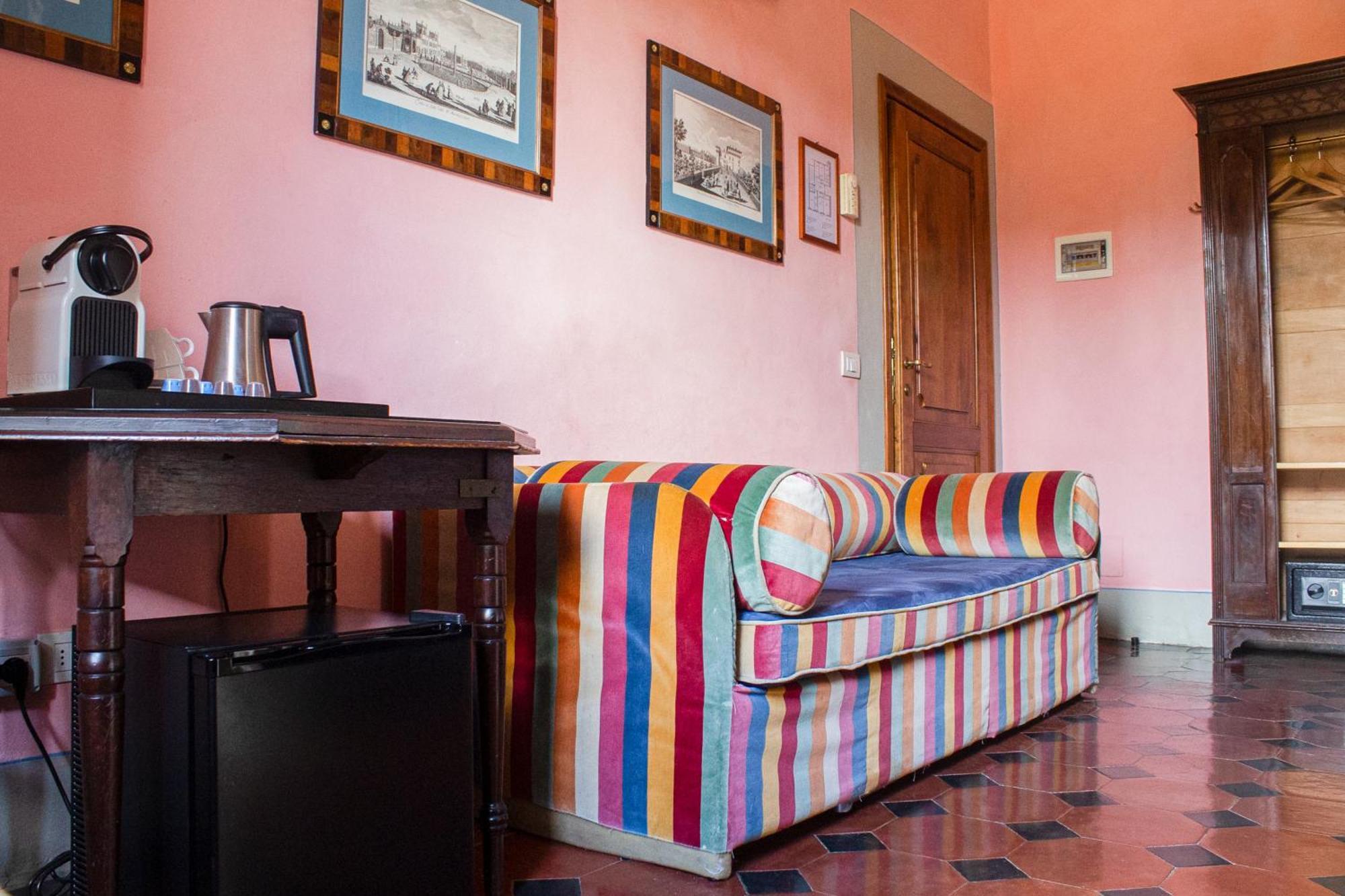 Bed and Breakfast Antica Dimora Johlea Флоренция Экстерьер фото